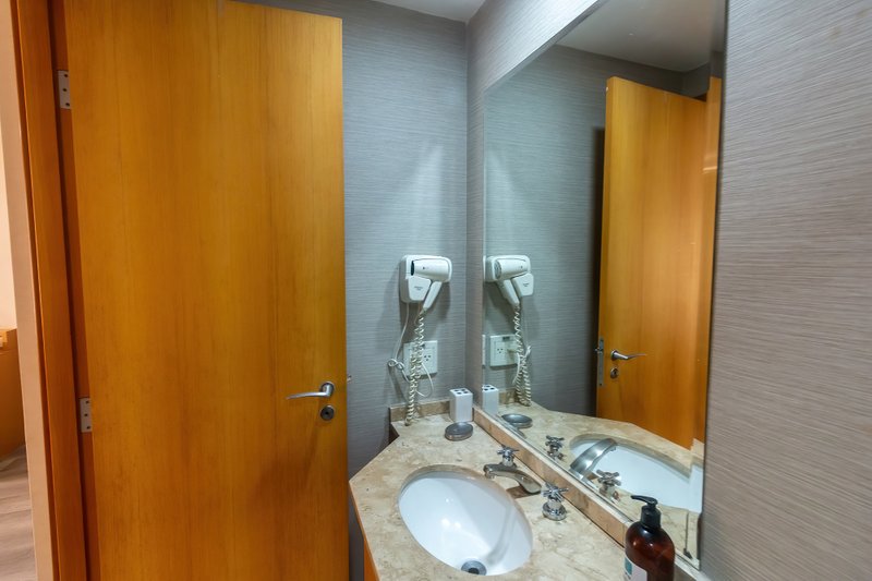 VENDO FLAT - 30M2 - MOBILIADO - ÓTIMO INVESTIMENTO - EXCELENTE LOCALIZAÇÃO!! Alameda Lorena São Paulo - 