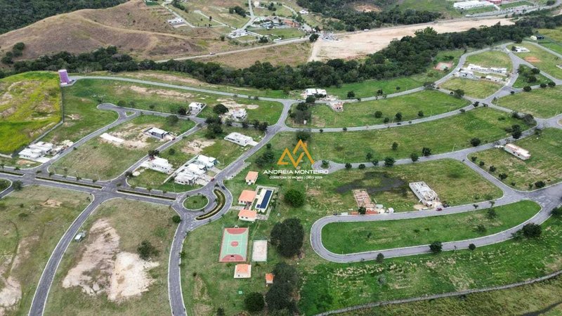 Casa com 3 dormitórios à venda, 380m² por R$980.000 - Cond. Reserva Pilar (Pilar) - Maricá Rod. Ver. Oldemar Guedes Figueiredo Maricá - 
