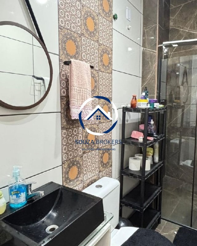 Excelente casa de 178m² no Bairro Condomínio Maracanã em Santo André  Santo André - 