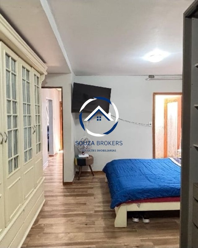 Excelente casa de 178m² no Bairro Condomínio Maracanã em Santo André  Santo André - 