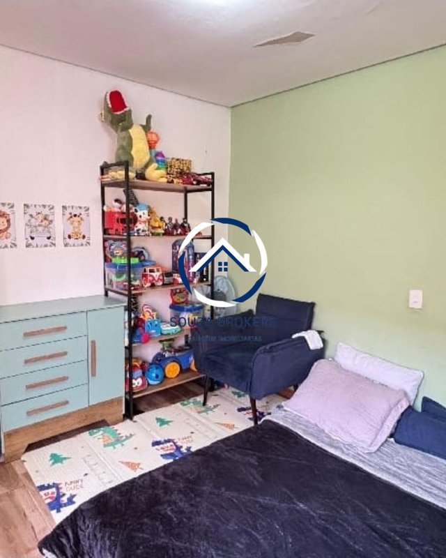 Excelente casa de 178m² no Bairro Condomínio Maracanã em Santo André  Santo André - 