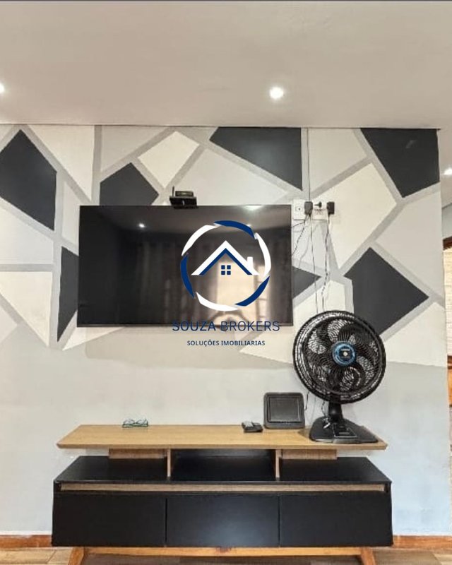 Excelente casa de 178m² no Bairro Condomínio Maracanã em Santo André  Santo André - 