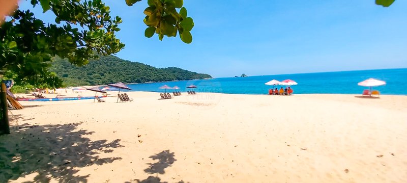 Pousada frente ao mar na Praia do Toque Toque Pequeno - À VENDA  São Sebastião - 