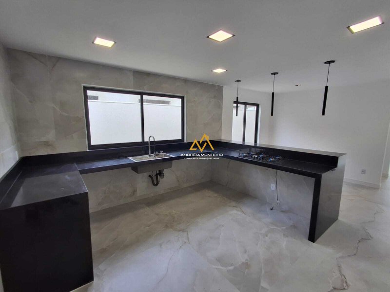 Casa com 3 dormitórios à venda, 408m² por R$980.000 - Cond. Reserva Pilar (Pilar) - Maricá Rod. Ver. Oldemar Guedes Figueiredo Maricá - 
