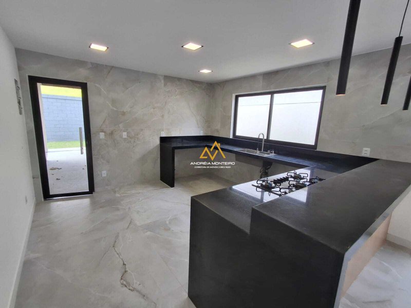 Casa com 3 dormitórios à venda, 408m² por R$980.000 - Cond. Reserva Pilar (Pilar) - Maricá Rod. Ver. Oldemar Guedes Figueiredo Maricá - 