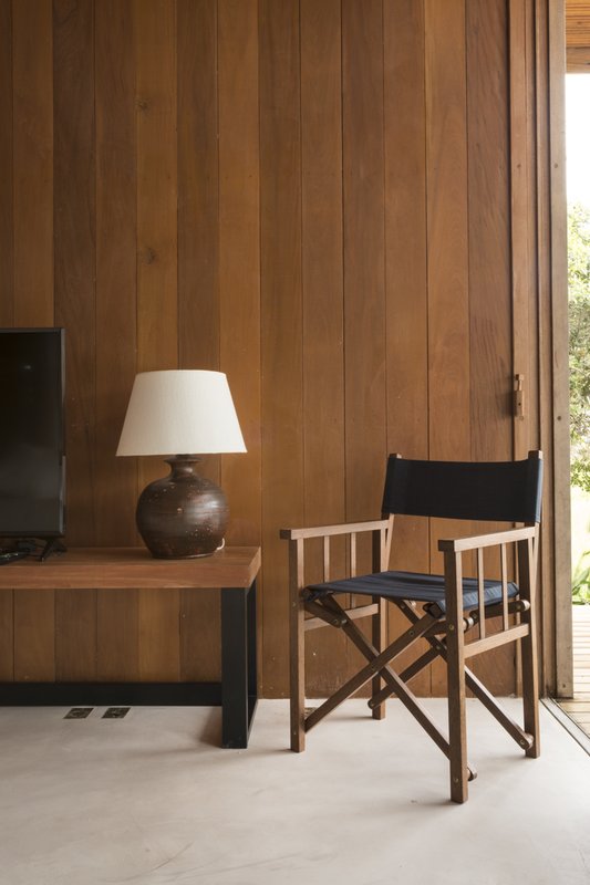 Casa Madeira à Venda, 446m², 4 Suítes, Oiteiros das Brisas - Bahia Rua da Pousada Porto Seguro - 
