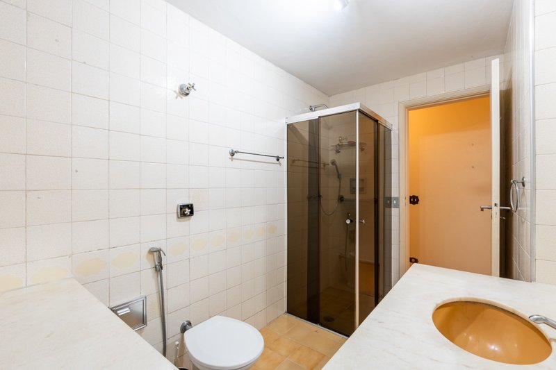 Apartamento 97m² na Consolação 2 dorm 1 vaga Rua Frei Caneca São Paulo - 