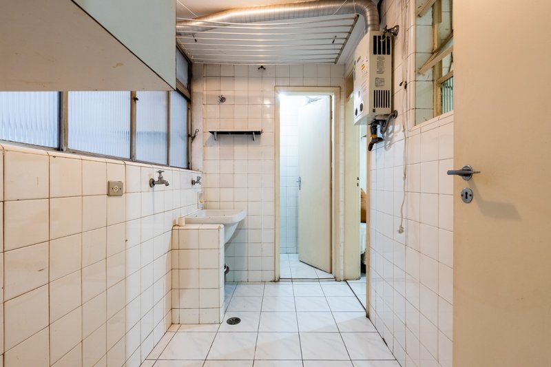 Apartamento 97m² na Consolação 2 dorm 1 vaga Rua Frei Caneca São Paulo - 
