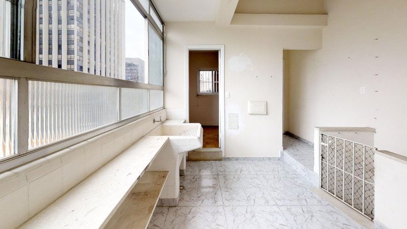 Cobertura Duplex 485m² na Bela Vista 5 dorm 3 suítes 2 vagas Rua Cincinato Braga São Paulo - 