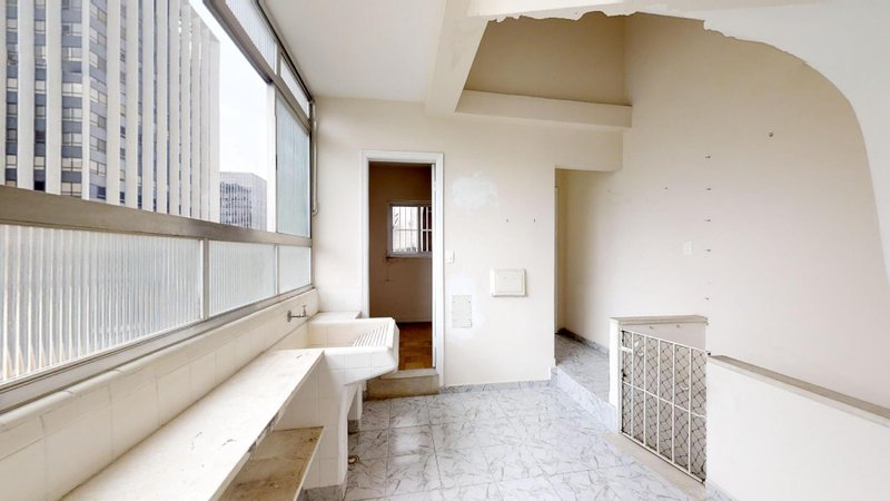 Cobertura Duplex 485m² na Bela Vista 5 dorm 3 suítes 2 vagas Rua Cincinato Braga São Paulo - 