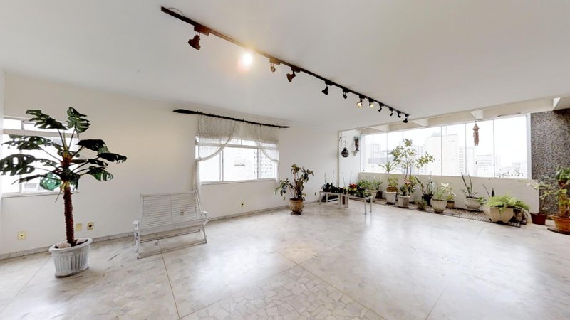 Cobertura Duplex 485m² na Bela Vista 5 dorm 3 suítes 2 vagas Rua Cincinato Braga São Paulo - 