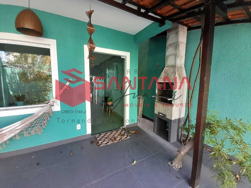 Casa mobiliada 3/4 com 2 suítes Rua São Matheus Lauro de Freitas - 