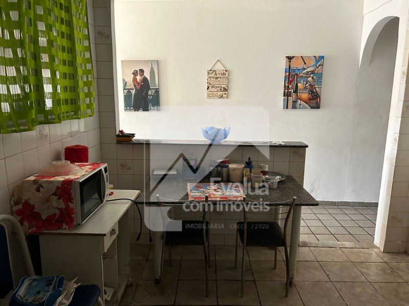 Casa aluguel R$ 2.500,00 de 3/4 mobiliada - Itapuã  Salvador - 