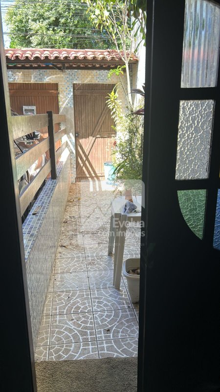 Casa aluguel R$ 2.500,00 de 3/4 mobiliada - Itapuã  Salvador - 