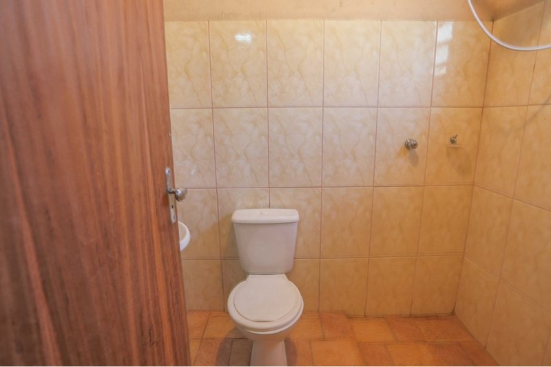 Chacara à venda - R$ 570.000 - 3 Dorm. 1 suite - Cond. Residencial Aquarius - Araçoiaba SP R. José de Oliveira Leite Araçoiaba da Serra - 