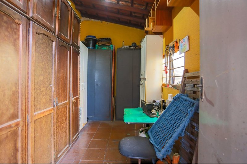 Casa à venda - 148m - 3 Dorm. (1 suíte), 4 vagas, Espaço gourmet - churrasqueira Sorocaba Rua Nicolau Archilla Rodrigues Sorocaba - 