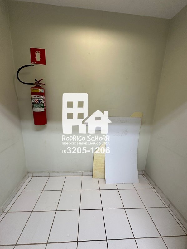 📍 Ponto Comercial para Locação - de esquina! Rua xv de novembro X capitão Lisboa - Centro  Tatuí - 