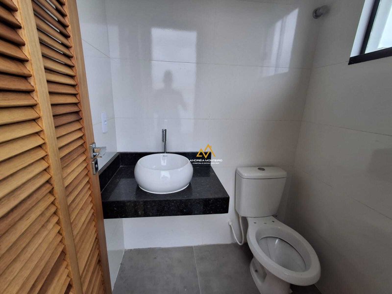 Casa com 3 dormitórios à venda, 99m² por R$ 540.000 -Cond. Dom Village- Ubatiba - Maricá Rodovia. Vereador Oldemar Guedes Figueiredo Maricá - 