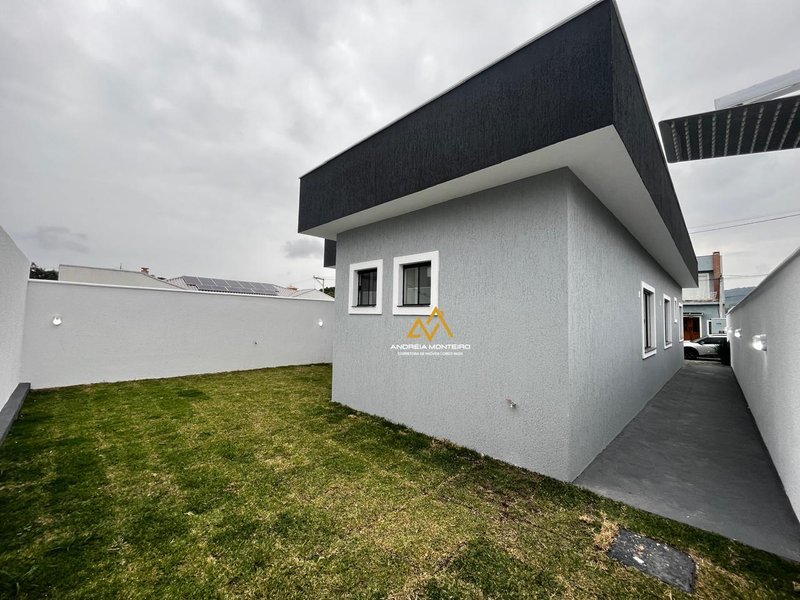 Casa com 3 dormitórios à venda, 100m² por R$ 560.000 -Cond. Dom Village- Ubatiba - Maricá Rodovia. Vereador Oldemar Guedes Figueiredo Maricá - 