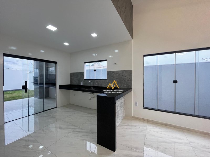 Casa com 3 dormitórios à venda, 100m² por R$ 560.000 -Cond. Dom Village- Ubatiba - Maricá Rodovia. Vereador Oldemar Guedes Figueiredo Maricá - 