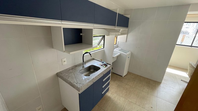 1 quarto (1 suíte com closet). sala e cozinha integradas. 1 banheiro social Rua Mamanguape Recife - 