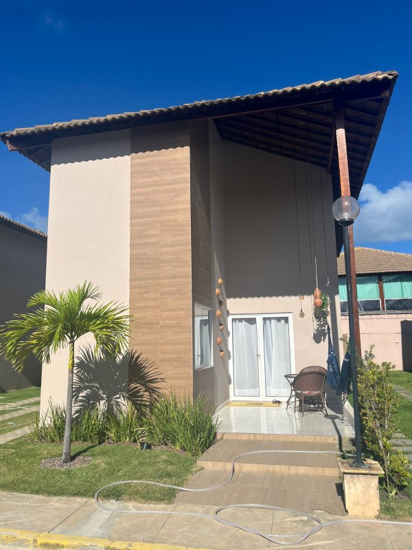 3 quartos (3 suítes), 150m². 2 vagas de garagem Porteira fechada Rua São José do Pontal Tamandaré - 