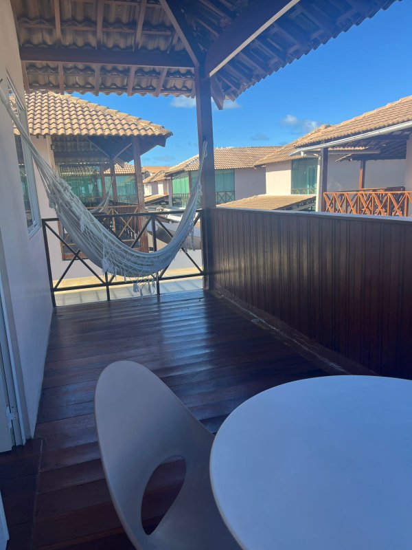 3 quartos (3 suítes), 150m². 2 vagas de garagem Porteira fechada Rua São José do Pontal Tamandaré - 