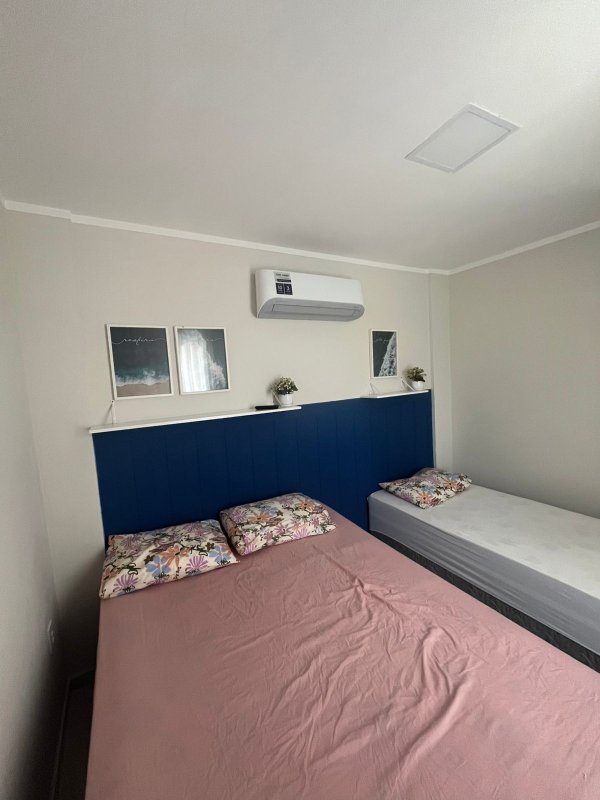 3 quartos (3 suítes), 150m². 2 vagas de garagem Porteira fechada Rua São José do Pontal Tamandaré - 