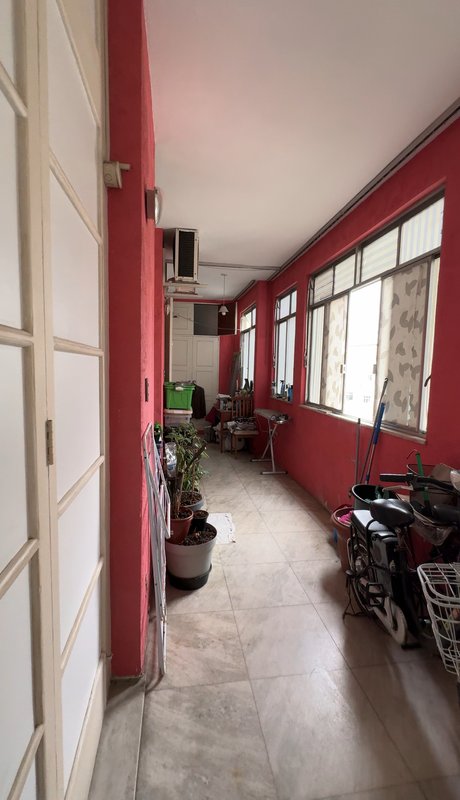 Duplex amplo em Copacabana – 230m², 4 quartos, 2 suítes  Rio de Janeiro - 