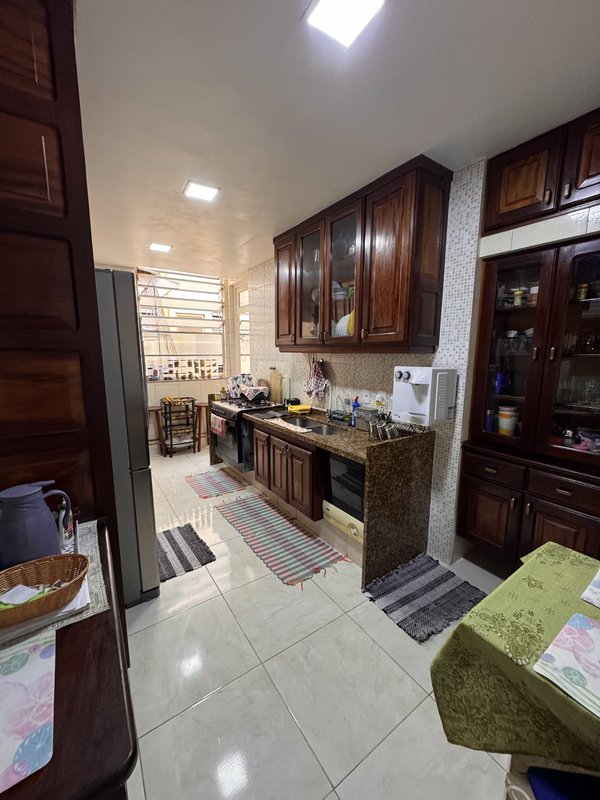 Duplex amplo em Copacabana – 230m², 4 quartos, 2 suítes  Rio de Janeiro - 