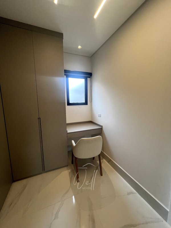 Mansão mobiliada de esquina  no Condomínio Swiss Park 561m2 - 05 suítes - 09 vagas Avenida Omar Daibert São Bernardo do Campo - 