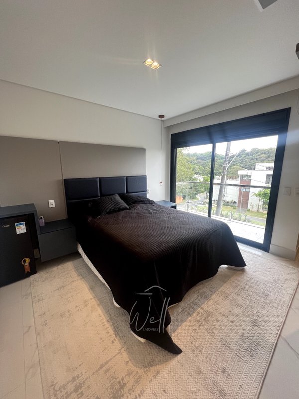 Mansão mobiliada de esquina  no Condomínio Swiss Park 561m2 - 05 suítes - 09 vagas Avenida Omar Daibert São Bernardo do Campo - 