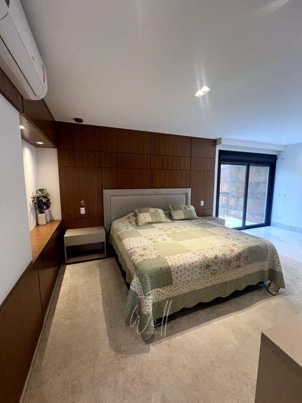 Mansão mobiliada de esquina  no Condomínio Swiss Park 561m2 - 05 suítes - 09 vagas Avenida Omar Daibert São Bernardo do Campo - 