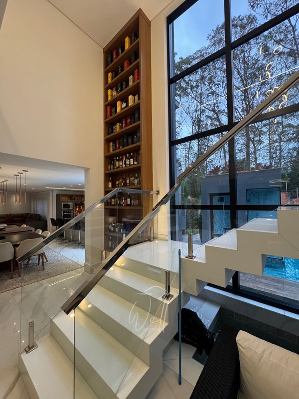 Mansão mobiliada de esquina  no Condomínio Swiss Park 561m2 - 05 suítes - 09 vagas Avenida Omar Daibert São Bernardo do Campo - 