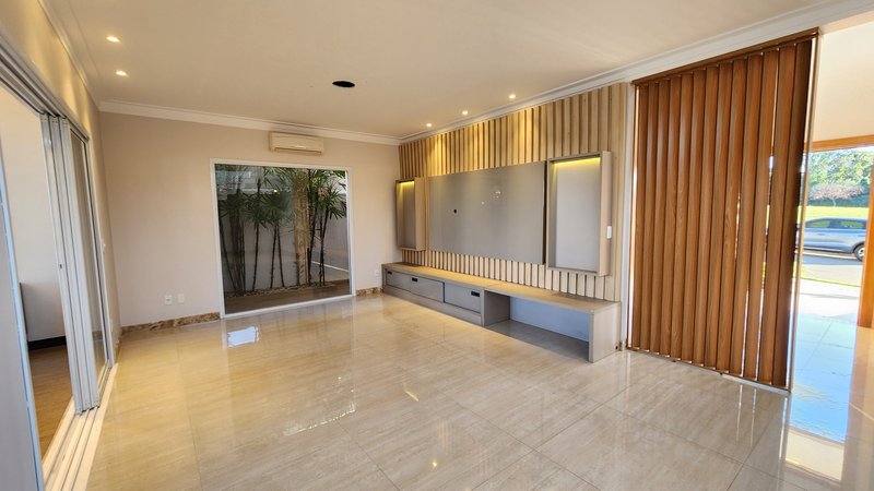 🏡 Charme, exclusividade e conforto no Condomínio Giverny – Sorocaba/SP Rua Carlos Alberto Brides Sorocaba - 