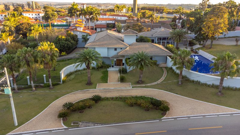 🏡 Charme, exclusividade e conforto no Condomínio Giverny – Sorocaba/SP Rua Carlos Alberto Brides Sorocaba - 
