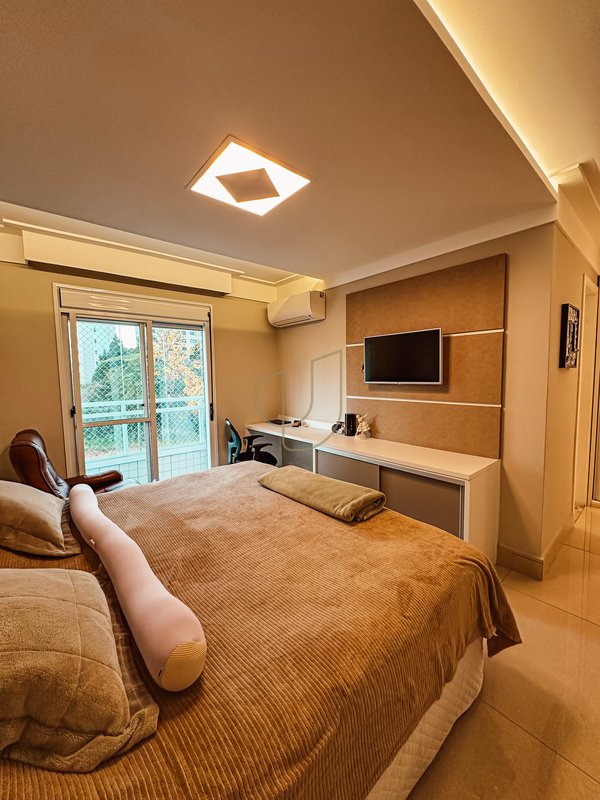 Apartamento com 3 Suítes no Grand Club Vila Ema Rua Francisco Ricci São José dos Campos - 