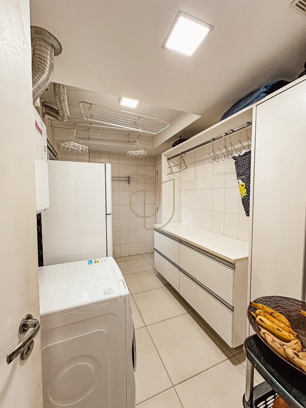 Apartamento com 3 Suítes no Grand Club Vila Ema Rua Francisco Ricci São José dos Campos - 