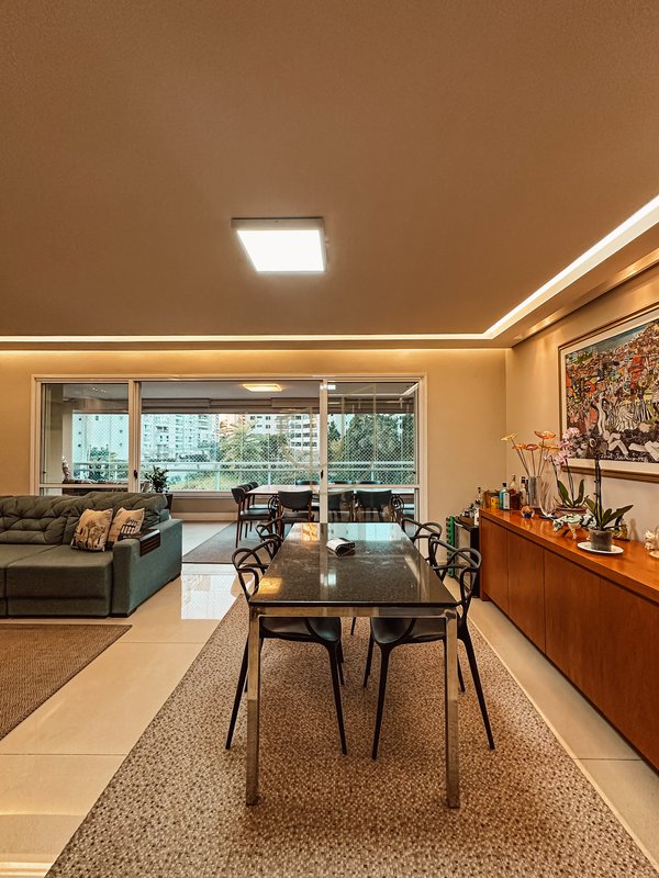Apartamento com 3 Suítes no Grand Club Vila Ema Rua Francisco Ricci São José dos Campos - 