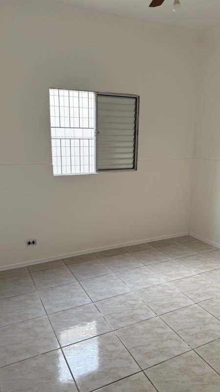 Casa Térrea para Locação – Vila Sônia | Praia Grande - SP Rua Pedro Batista Menezes Praia Grande - 