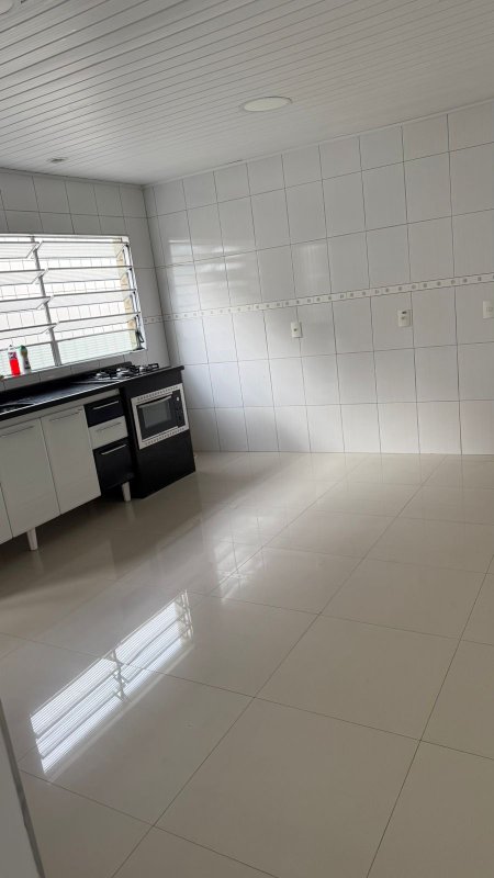 Casa Térrea para Locação – Vila Sônia | Praia Grande - SP Rua Pedro Batista Menezes Praia Grande - 