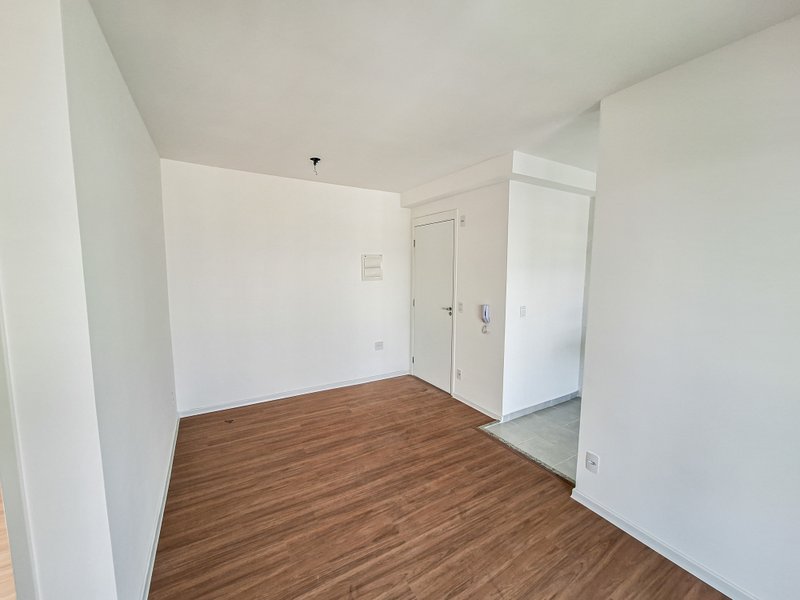 VENDO APARTAMENTO 45M2 - 2 QUARTOS - CONDOMÍNIO COMPLETO - NOVO! Rua Guaicurus São Paulo - 