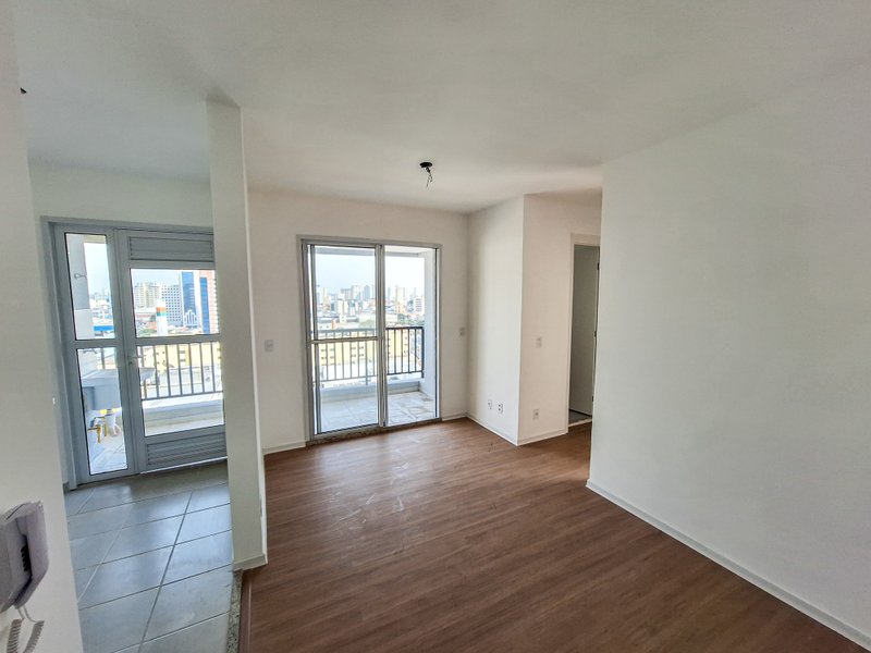 VENDO APARTAMENTO 45M2 - 2 QUARTOS - CONDOMÍNIO COMPLETO - NOVO! Rua Guaicurus São Paulo - 