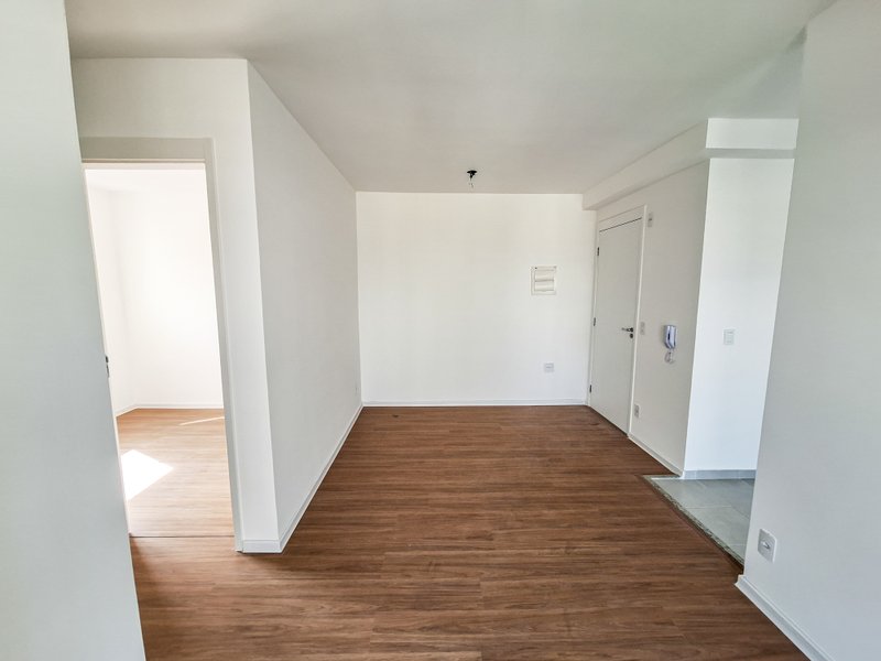 VENDO APARTAMENTO 45M2 - 2 QUARTOS - CONDOMÍNIO COMPLETO - NOVO! Rua Guaicurus São Paulo - 