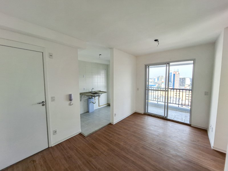 VENDO APARTAMENTO 45M2 - 2 QUARTOS - CONDOMÍNIO COMPLETO - NOVO! Rua Guaicurus São Paulo - 
