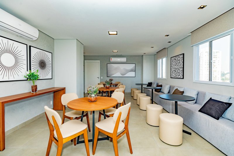 VENDO APARTAMENTO 45M2 - 2 QUARTOS - CONDOMÍNIO COMPLETO - NOVO! Rua Guaicurus São Paulo - 
