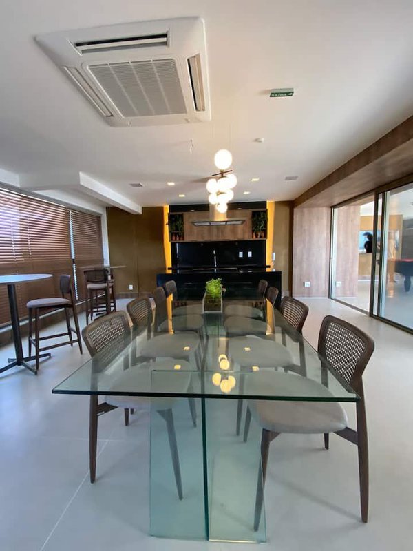 STUDIO MOBILIADO PARA LOCAÇÃO EM ONDINA FINAMENTE DECORADO COM INFRAESTRUTURA  ANDAR ALTO Avenida Oceânica Salvador - 