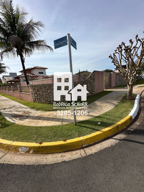 Terreno de esquina à venda no Condomínio São Marcos Avenida Nicola Caporrino Tatuí - 