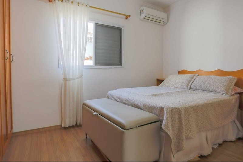 Casa à VENDA - 222m - R$ 1.220.000 - 3 Suites - Cond. Villa dos Inglezes - Sorocaba SP Rua Bruno Biagioni Sorocaba - 
