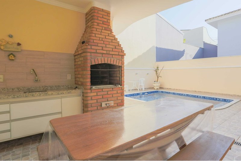 Casa à VENDA - 222m - R$ 1.220.000 - 3 Suites - Cond. Villa dos Inglezes - Sorocaba SP Rua Bruno Biagioni Sorocaba - 